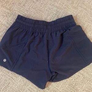 Lululemon running shorts. Size 8z excellent condition